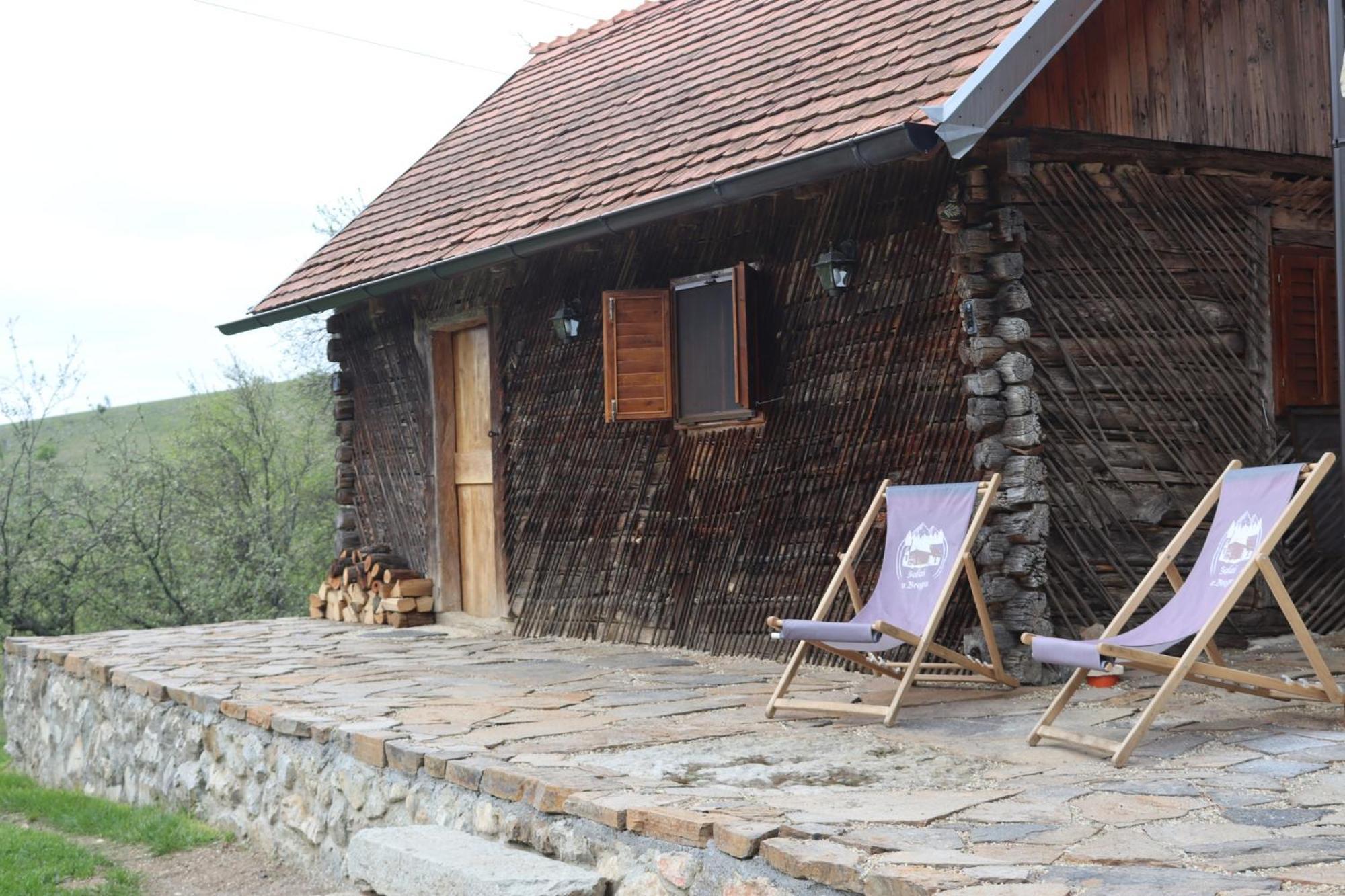 Salas U Bregu In Cheile Carasului Crasova